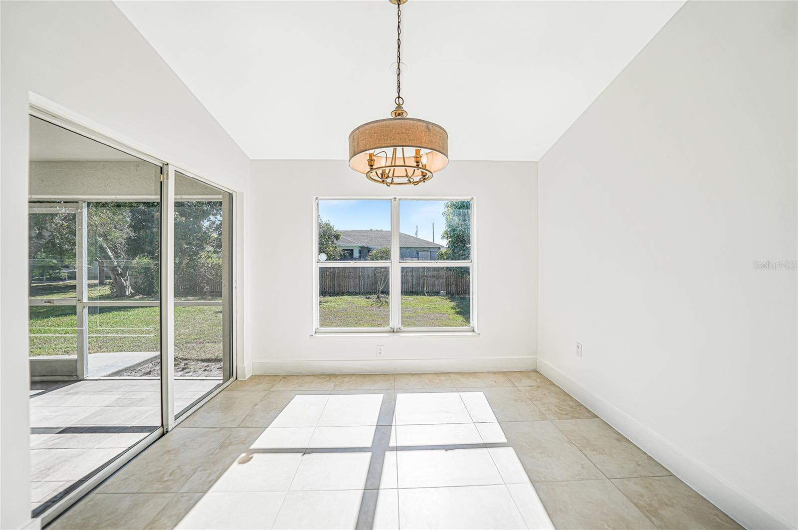 Image 10 of 41 For 1210 10th Terrace