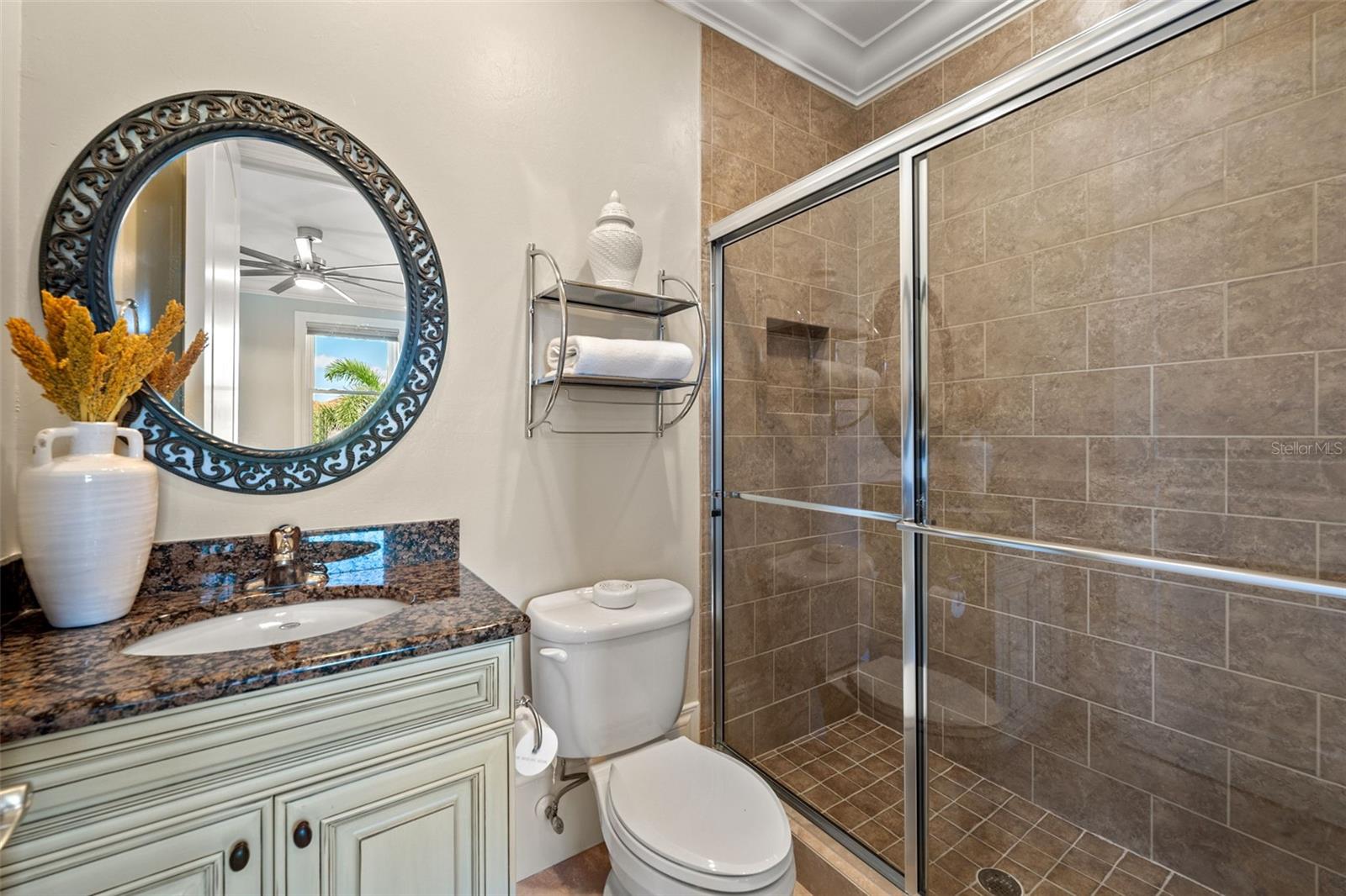 Image 28 of 49 For 123 53rd Street