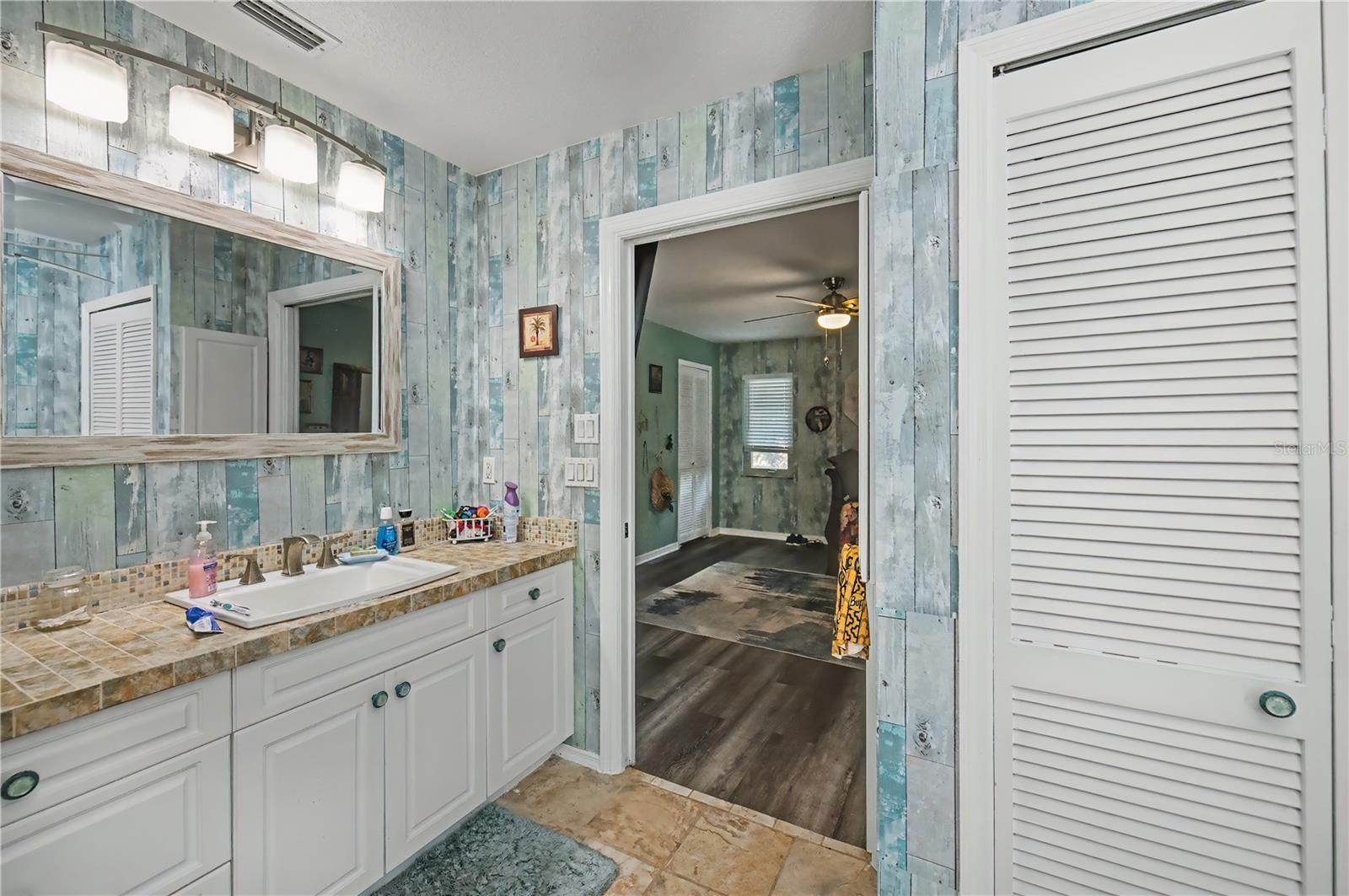 Image 24 of 62 For 192 Antofagasta Street