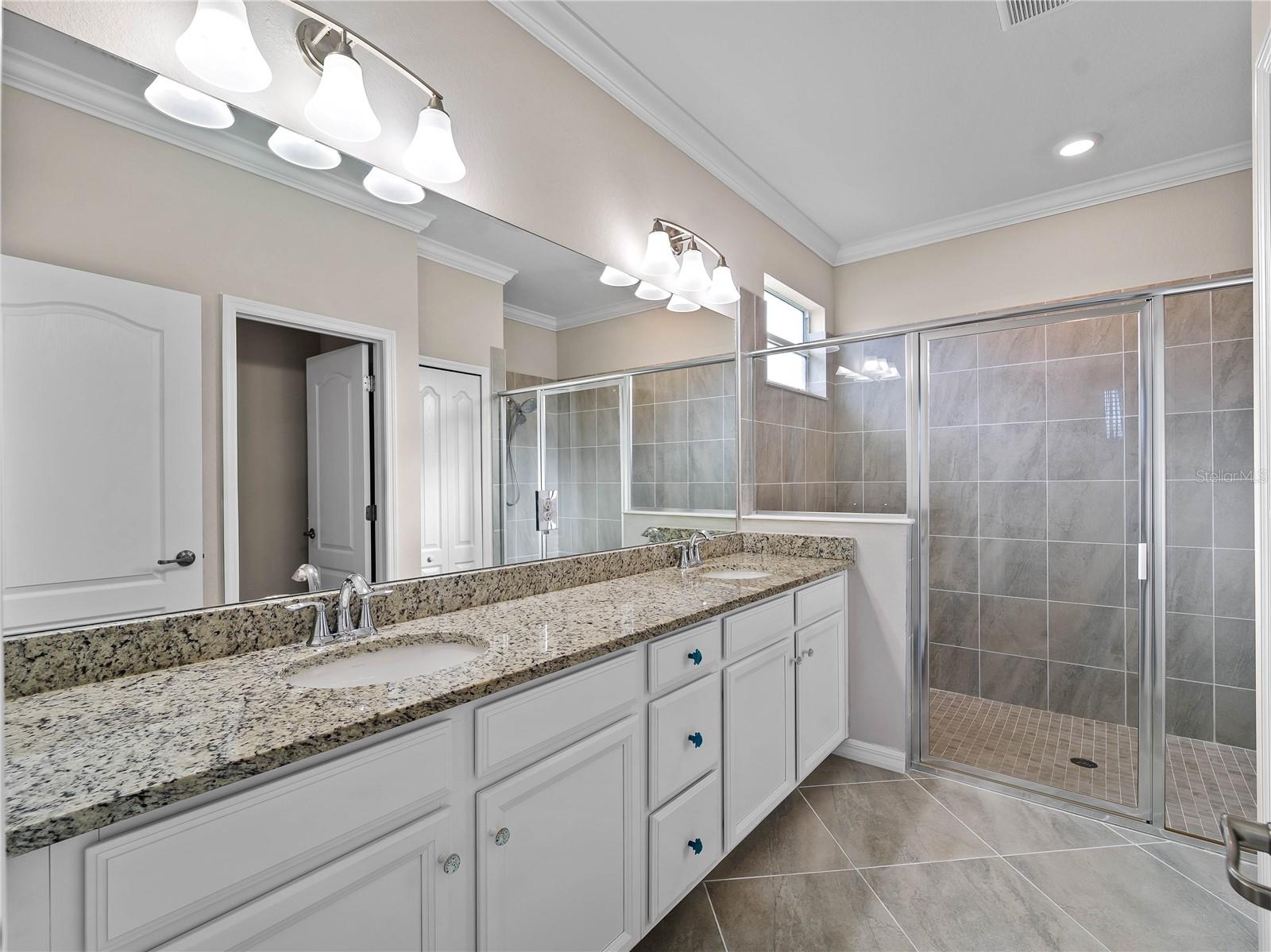 Image 38 of 71 For 15033 Spanish Point Drive