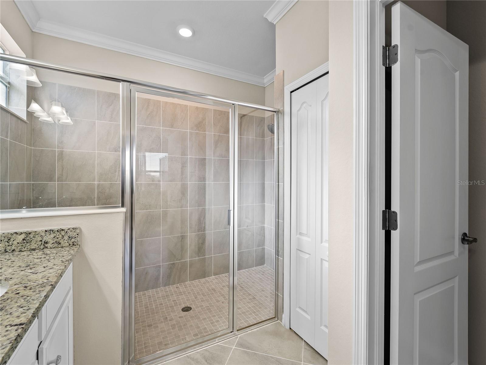 Image 39 of 71 For 15033 Spanish Point Drive