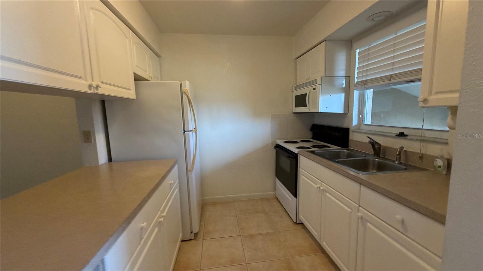 Image 5 of 11 For 2845 Magdalina Drive  #3