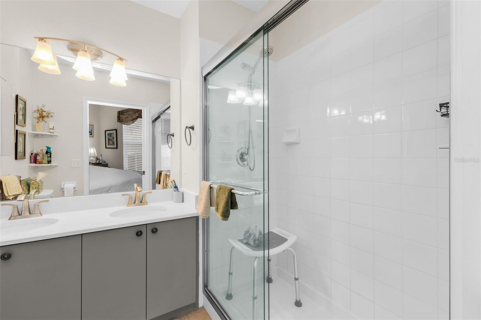 Image 18 of 30 For 19365 Water Oak Drive 108