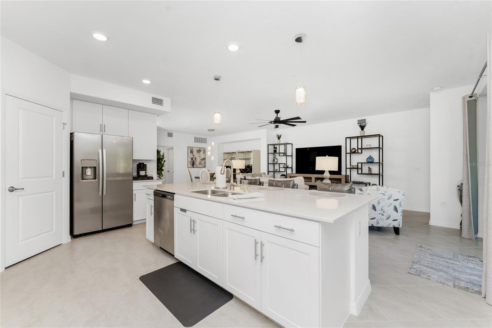 Image 11 of 41 For 14673 Sycamore Court 3512