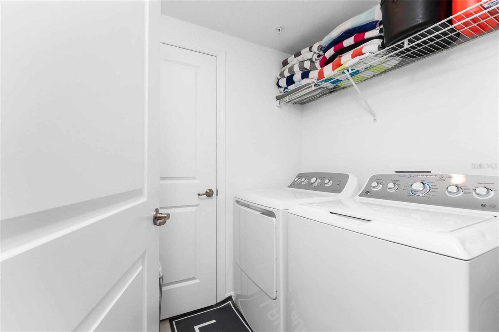 Image 18 of 41 For 14673 Sycamore Court 3512