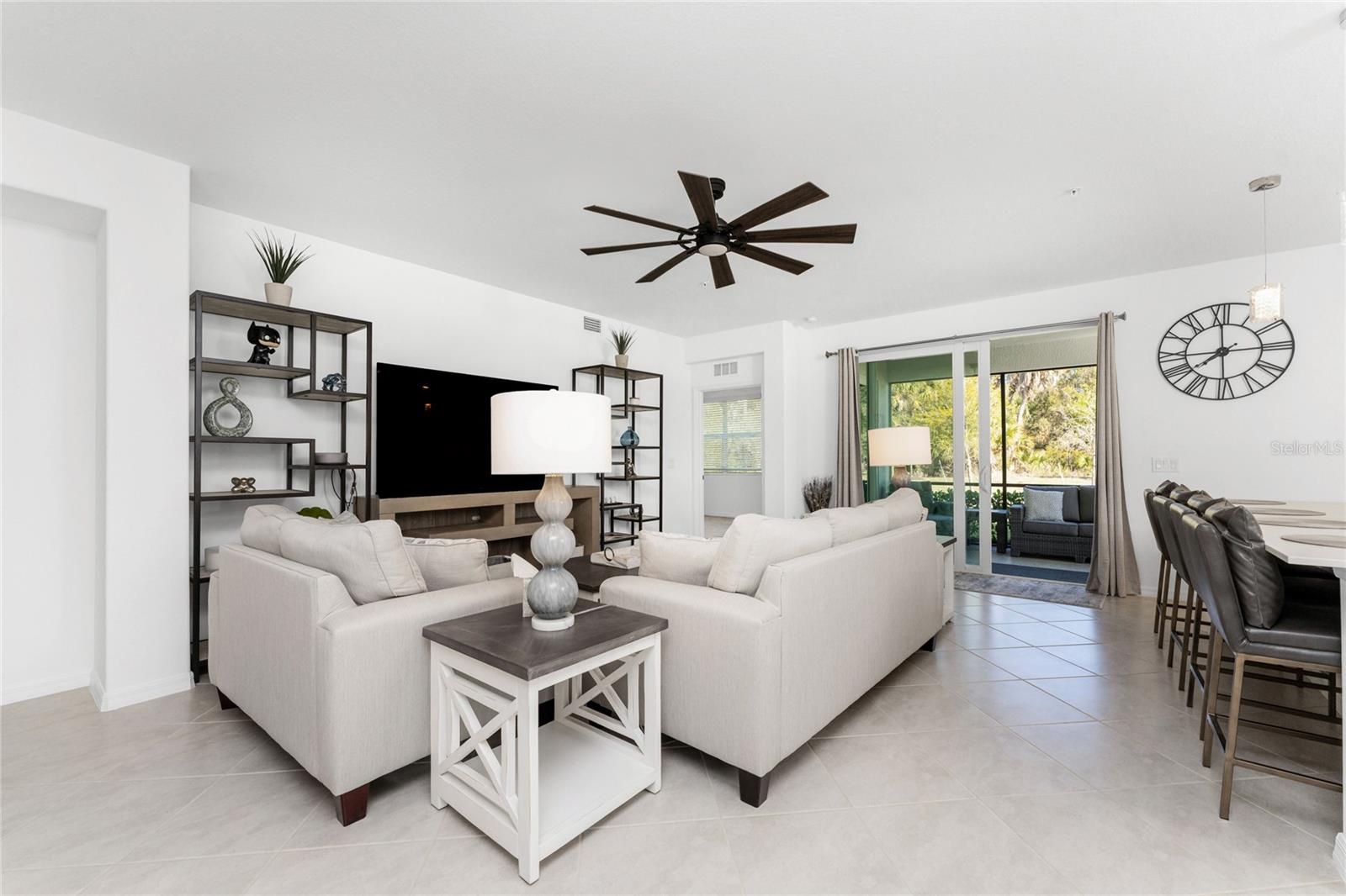 Image 6 of 41 For 14673 Sycamore Court 3512