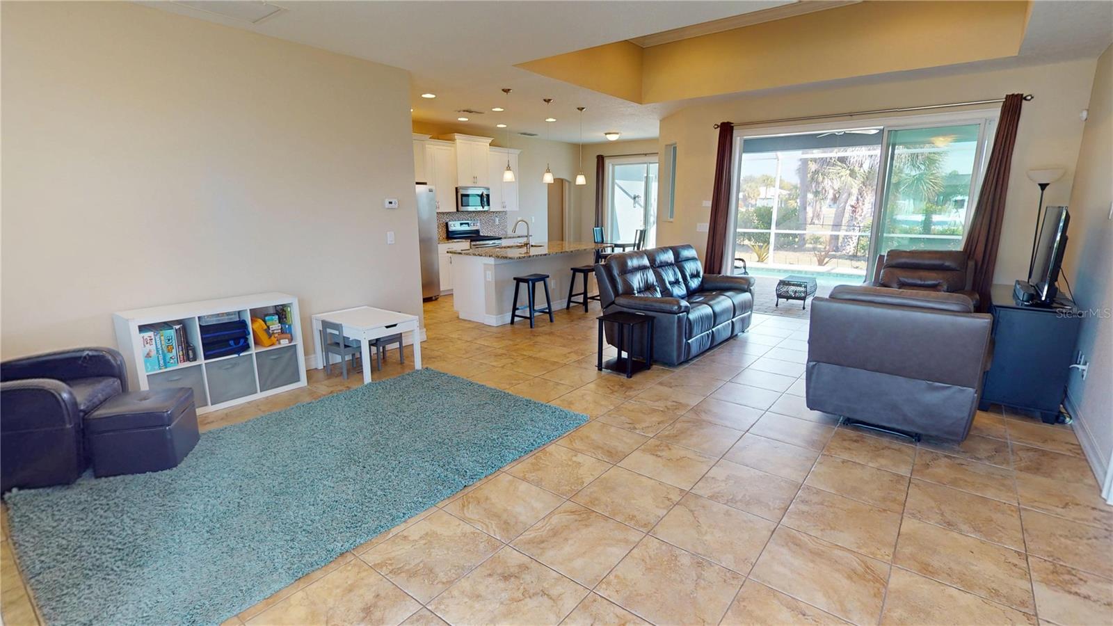 Image 5 of 34 For 7342 Ficus Tree