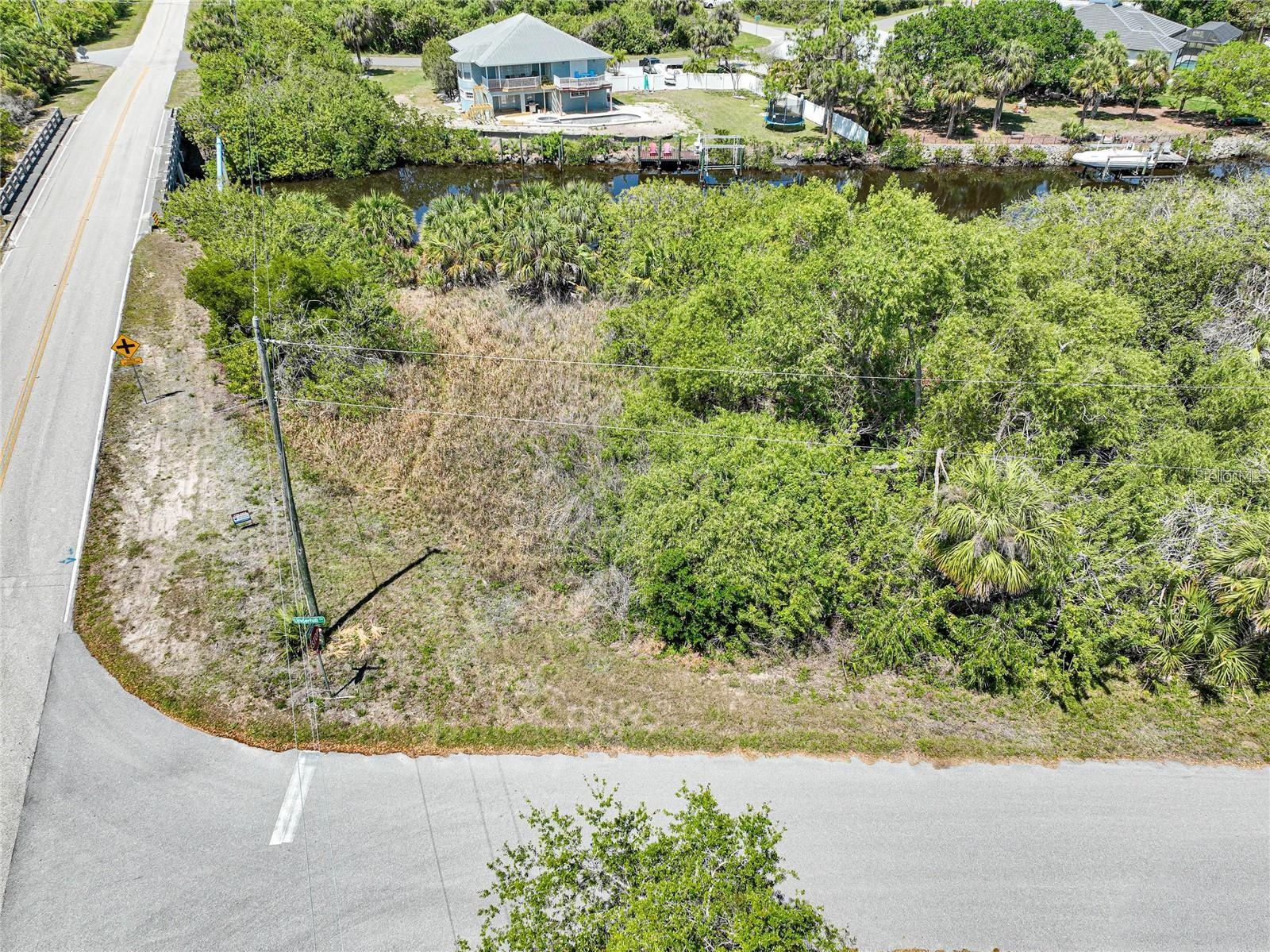 Image 5 of 19 For 12412 Eisenhower Drive