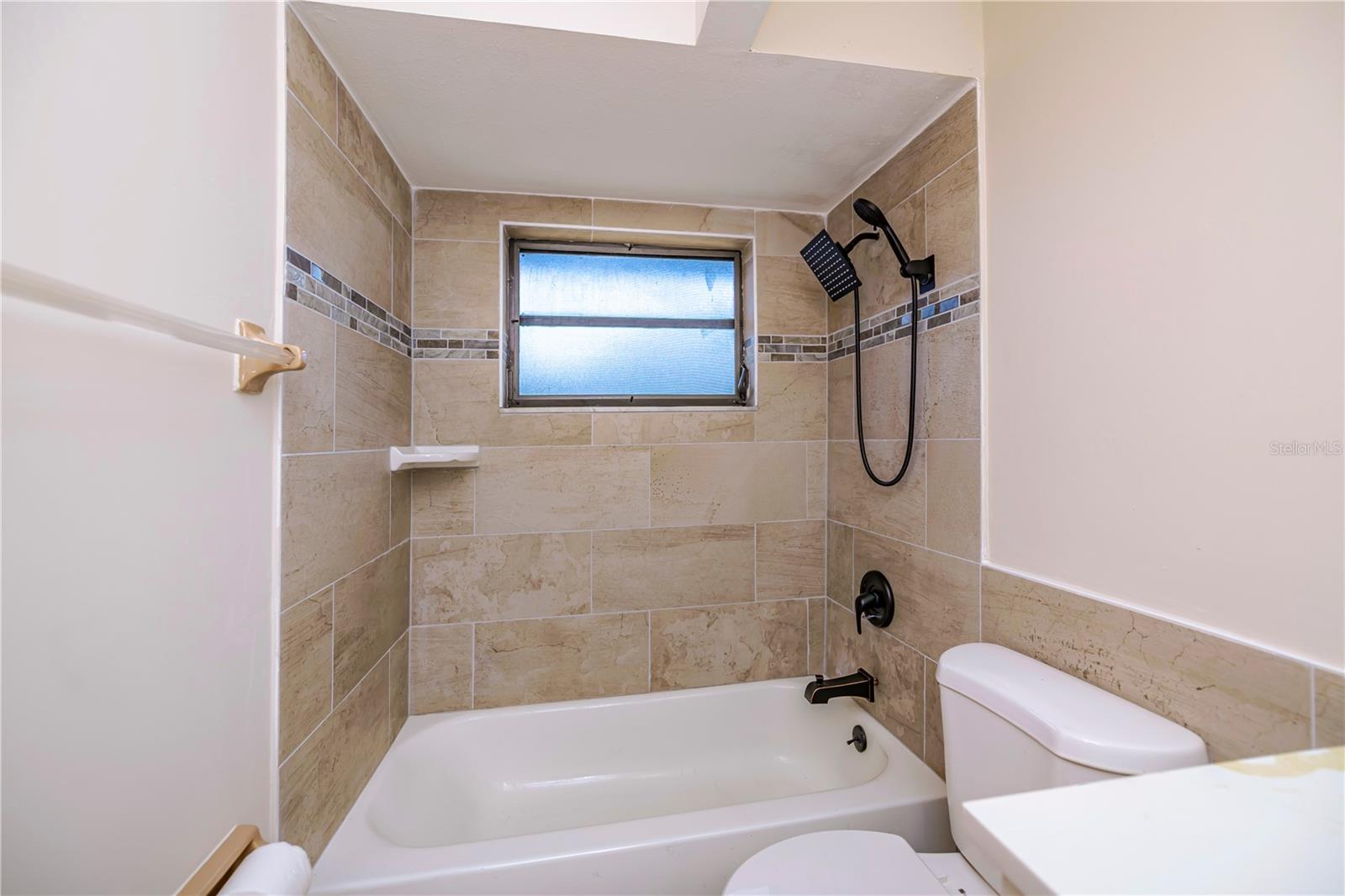 Image 42 of 76 For 1197 Dorchester Street