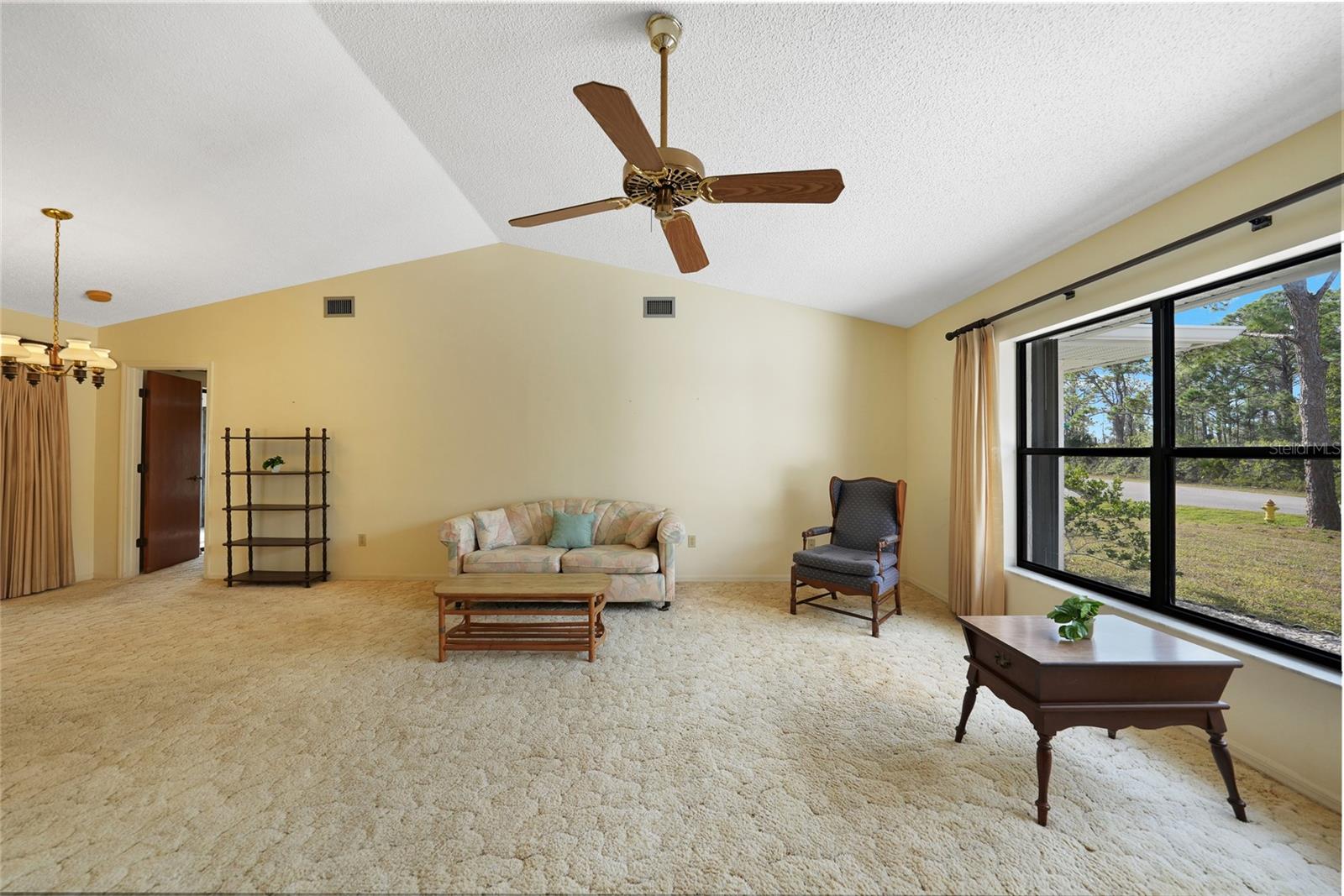 Image 12 of 69 For 5446 Stokes Street