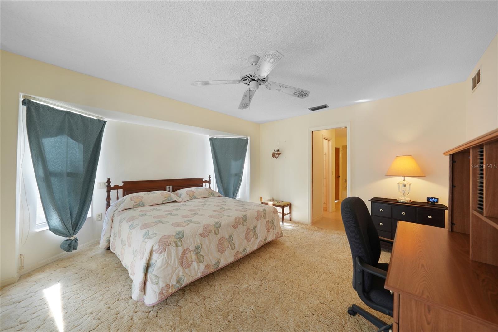 Image 19 of 69 For 5446 Stokes Street