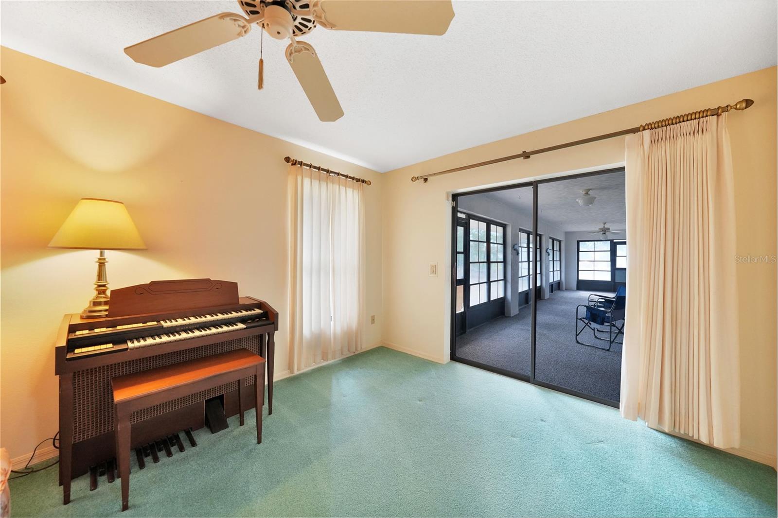 Image 26 of 69 For 5446 Stokes Street