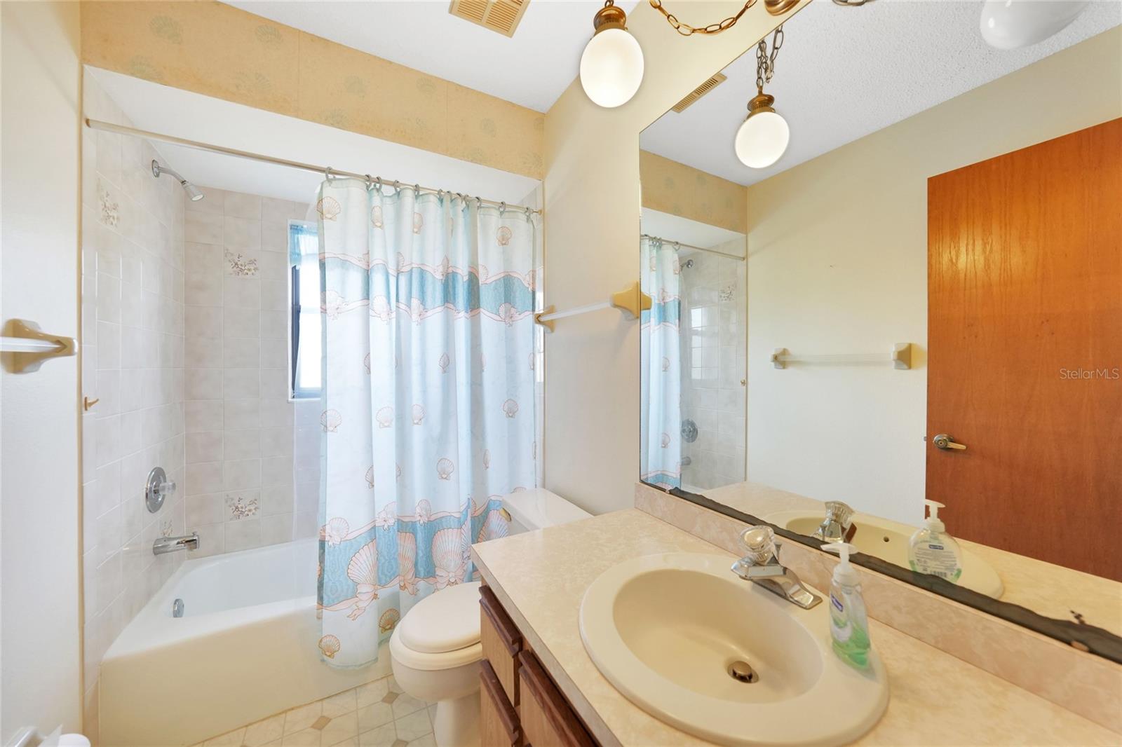 Image 28 of 69 For 5446 Stokes Street