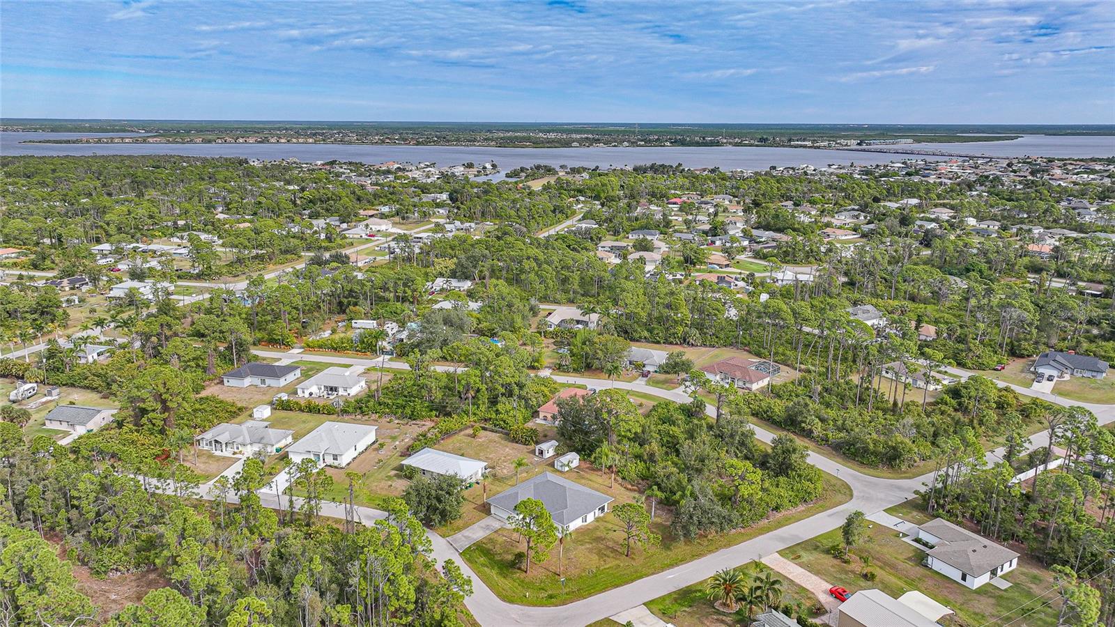 Image 4 of 69 For 5446 Stokes Street