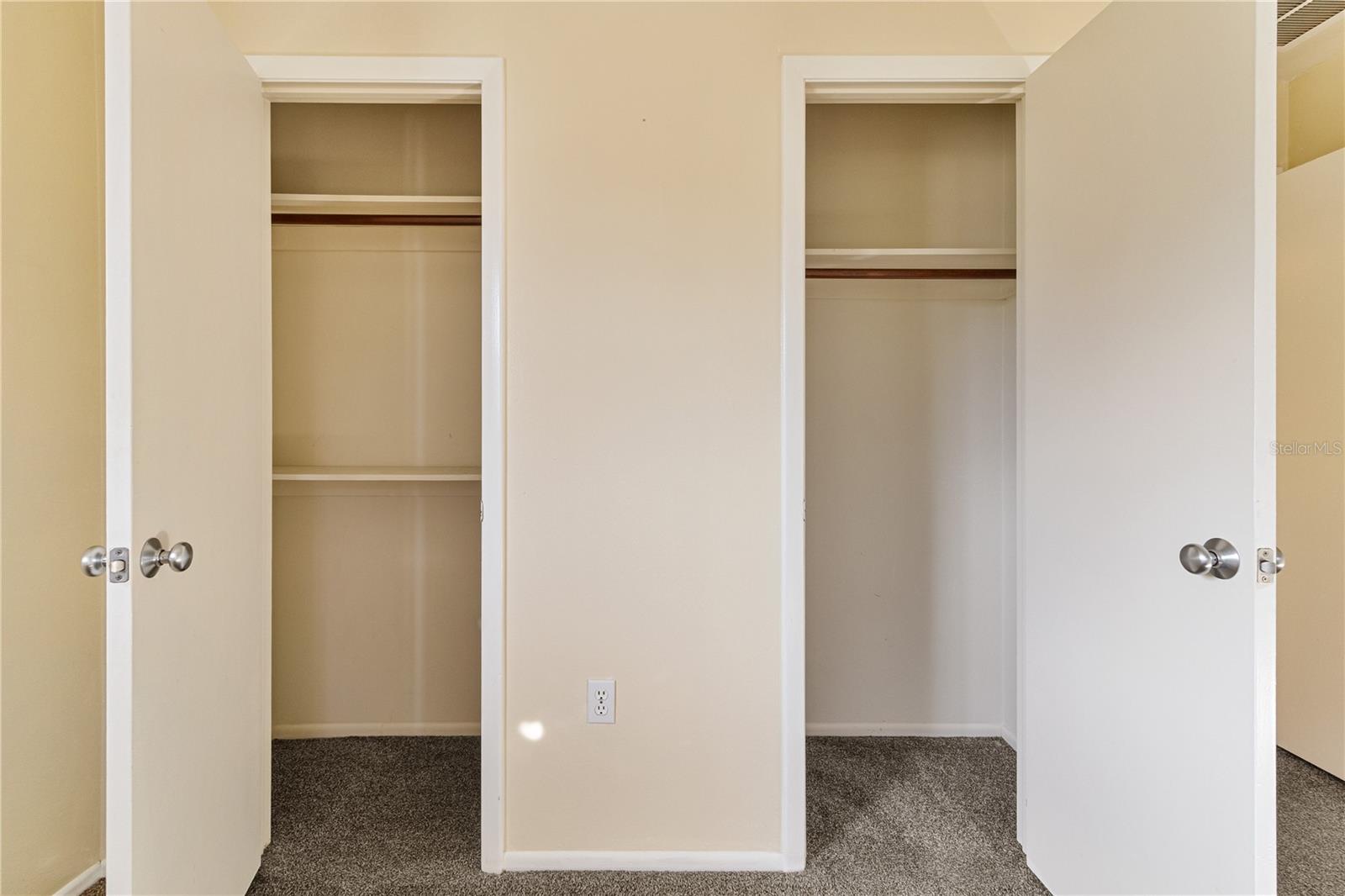 Image 19 of 29 For 51 Boundary Boulevard A