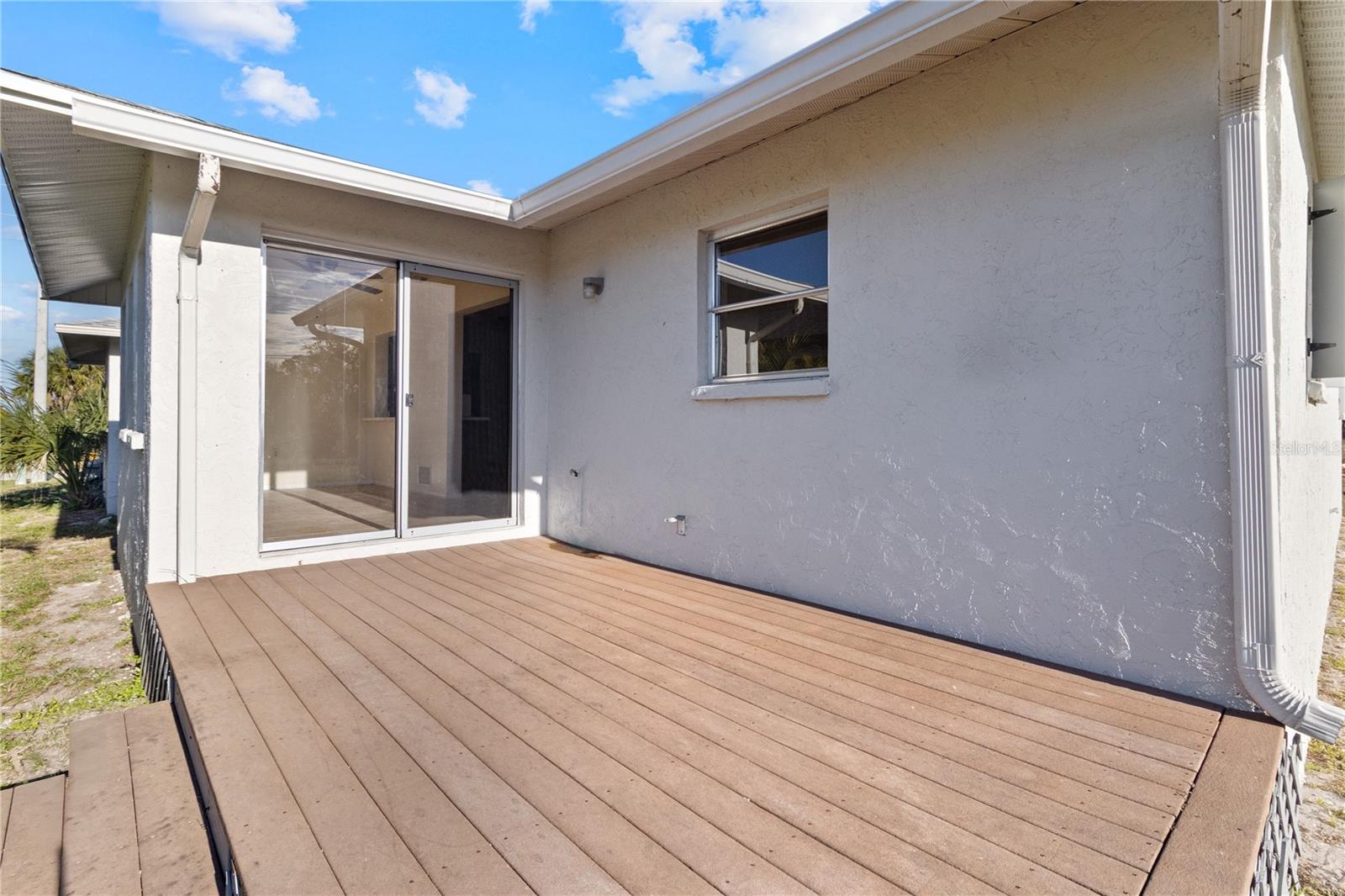 Image 28 of 29 For 51 Boundary Boulevard A