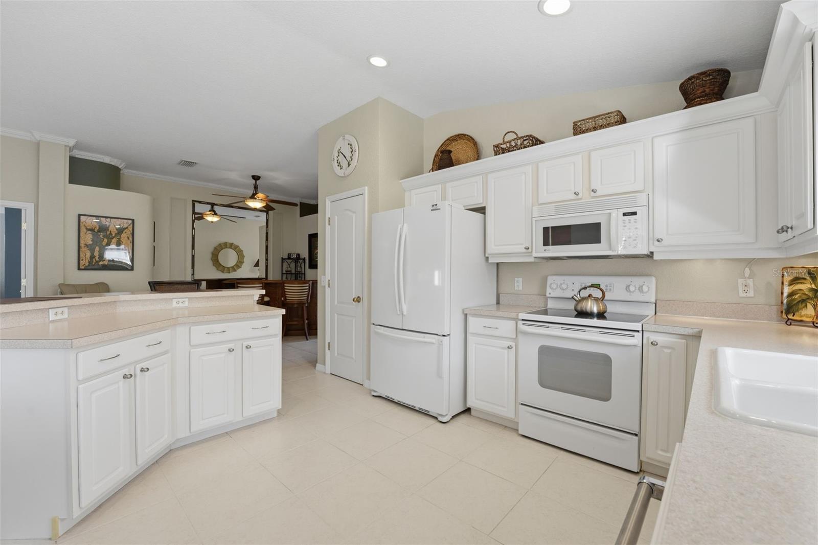 Image 11 of 53 For 2153 Boxwood Street