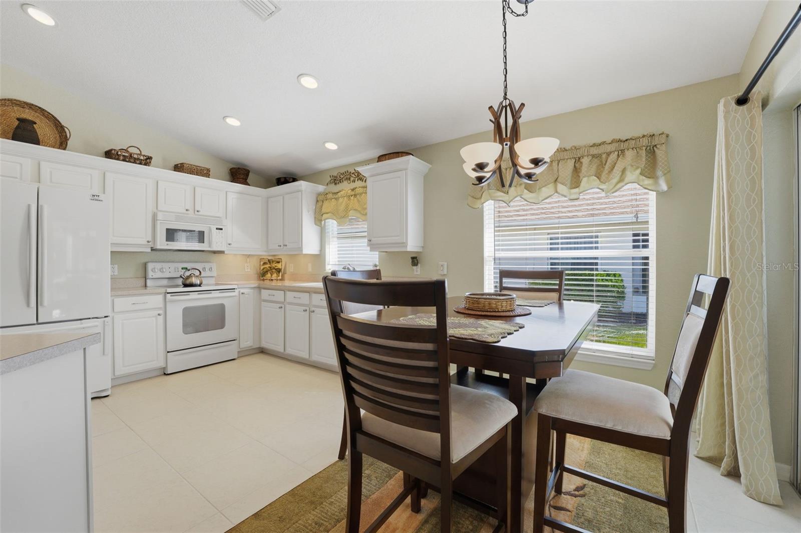 Image 13 of 53 For 2153 Boxwood Street