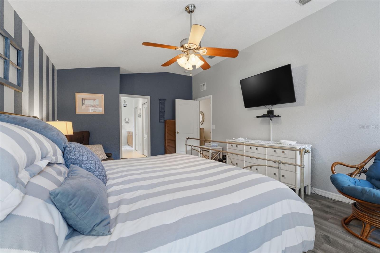 Image 19 of 53 For 2153 Boxwood Street