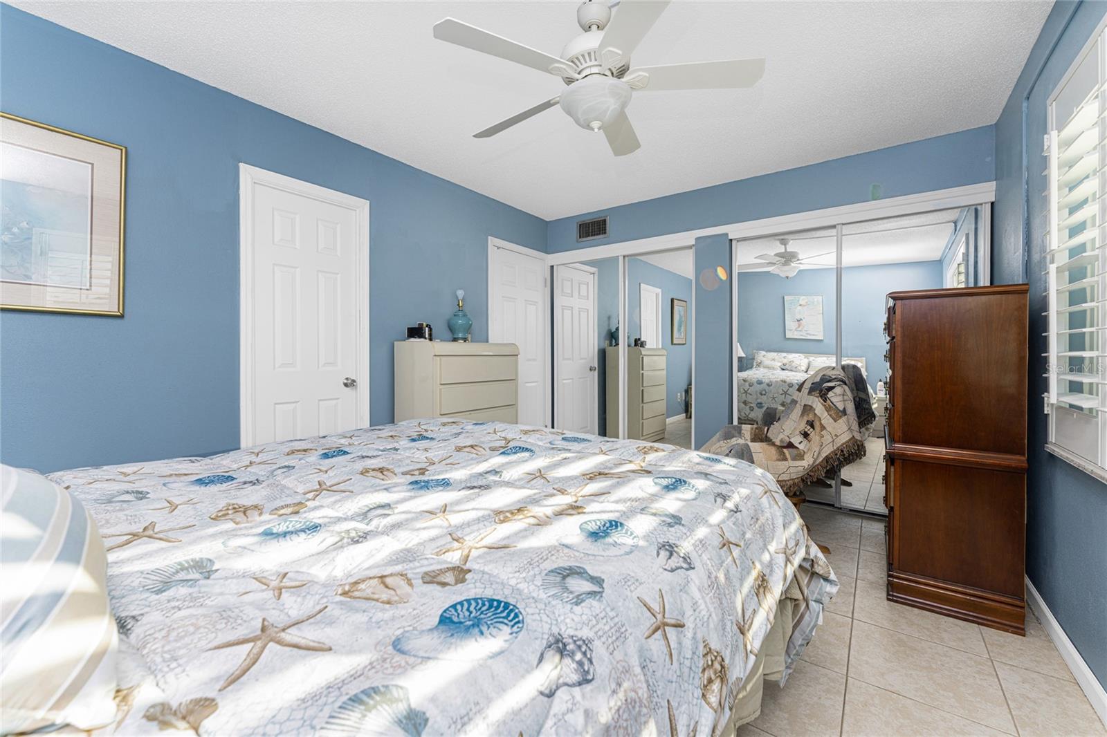 Image 35 of 36 For 4158 Tamiami Trail H5