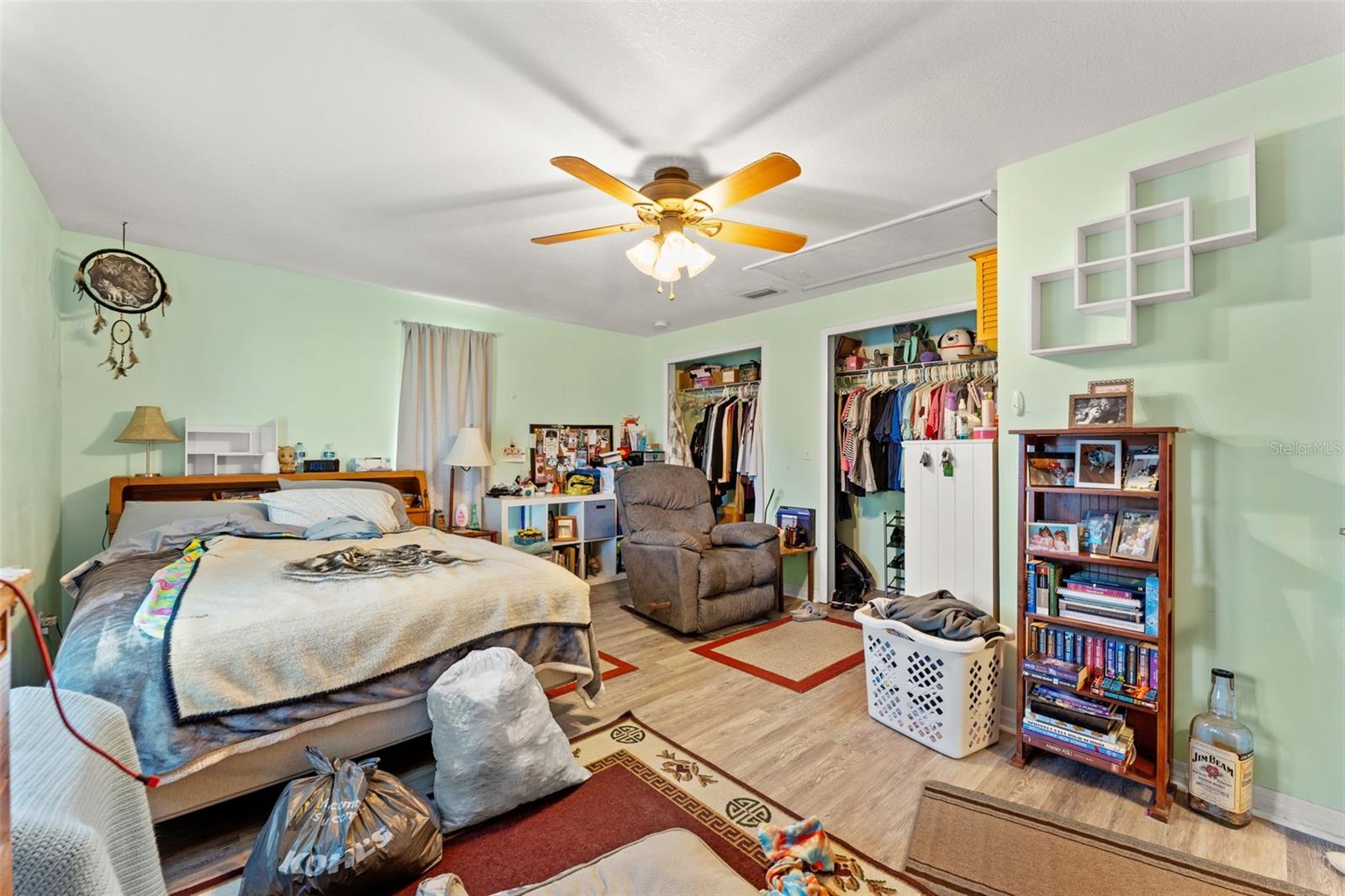 Image 17 of 25 For 1480 Caribou Court