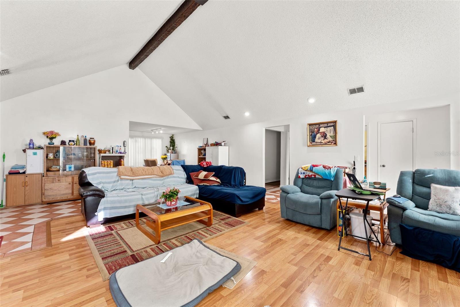 Image 6 of 25 For 1480 Caribou Court