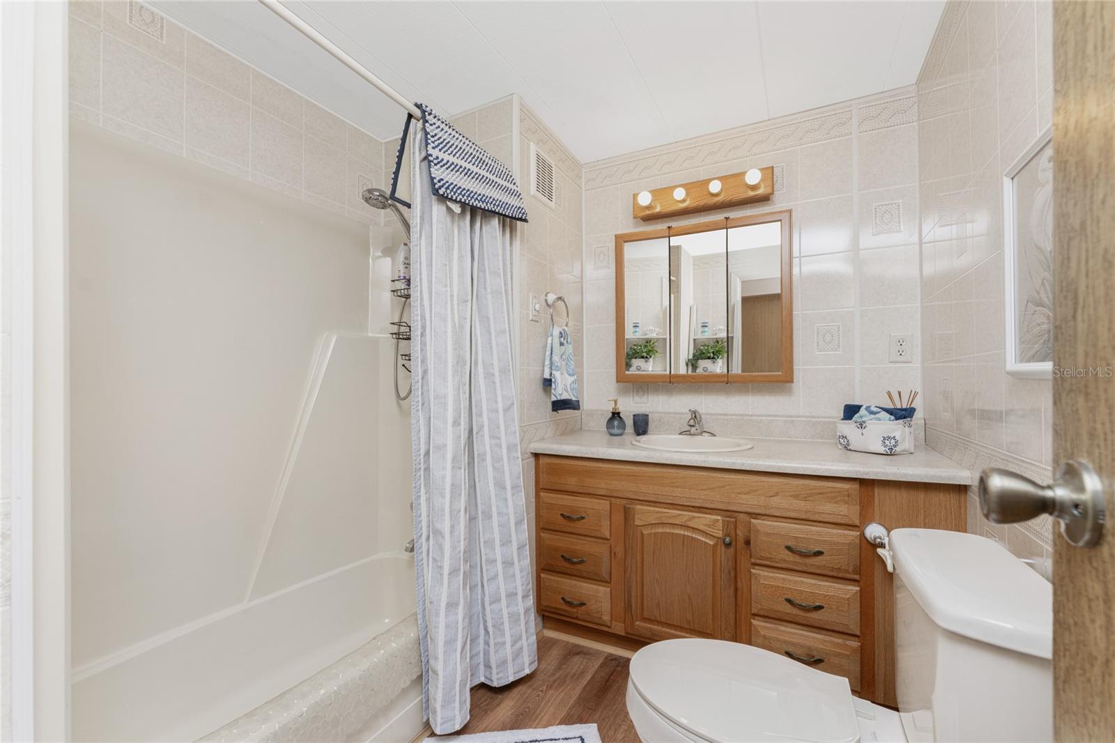 Image 24 of 53 For 6405 Kilohee Court