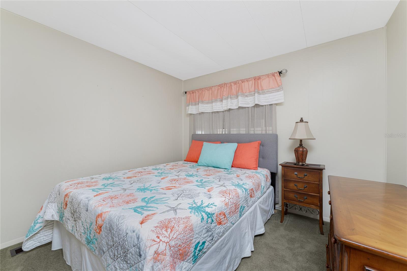 Image 26 of 53 For 6405 Kilohee Court