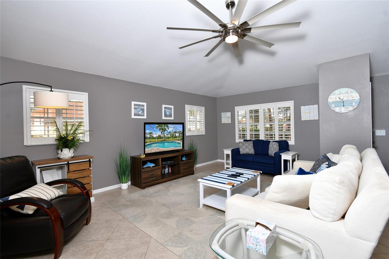 Image 14 of 36 For 4017 Big Pass Lane