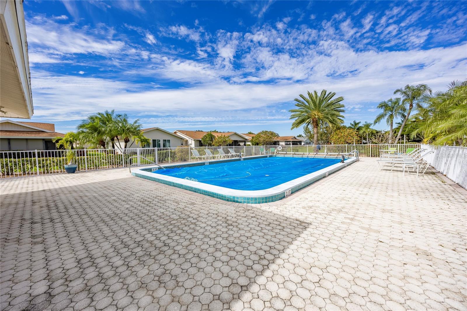 Image 33 of 43 For 5678 Balkan Court