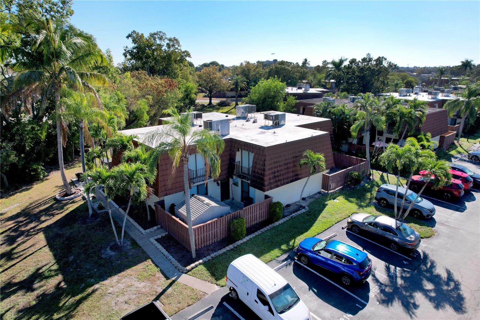 Image 27 of 30 For 5214 Cedarbend Drive 1