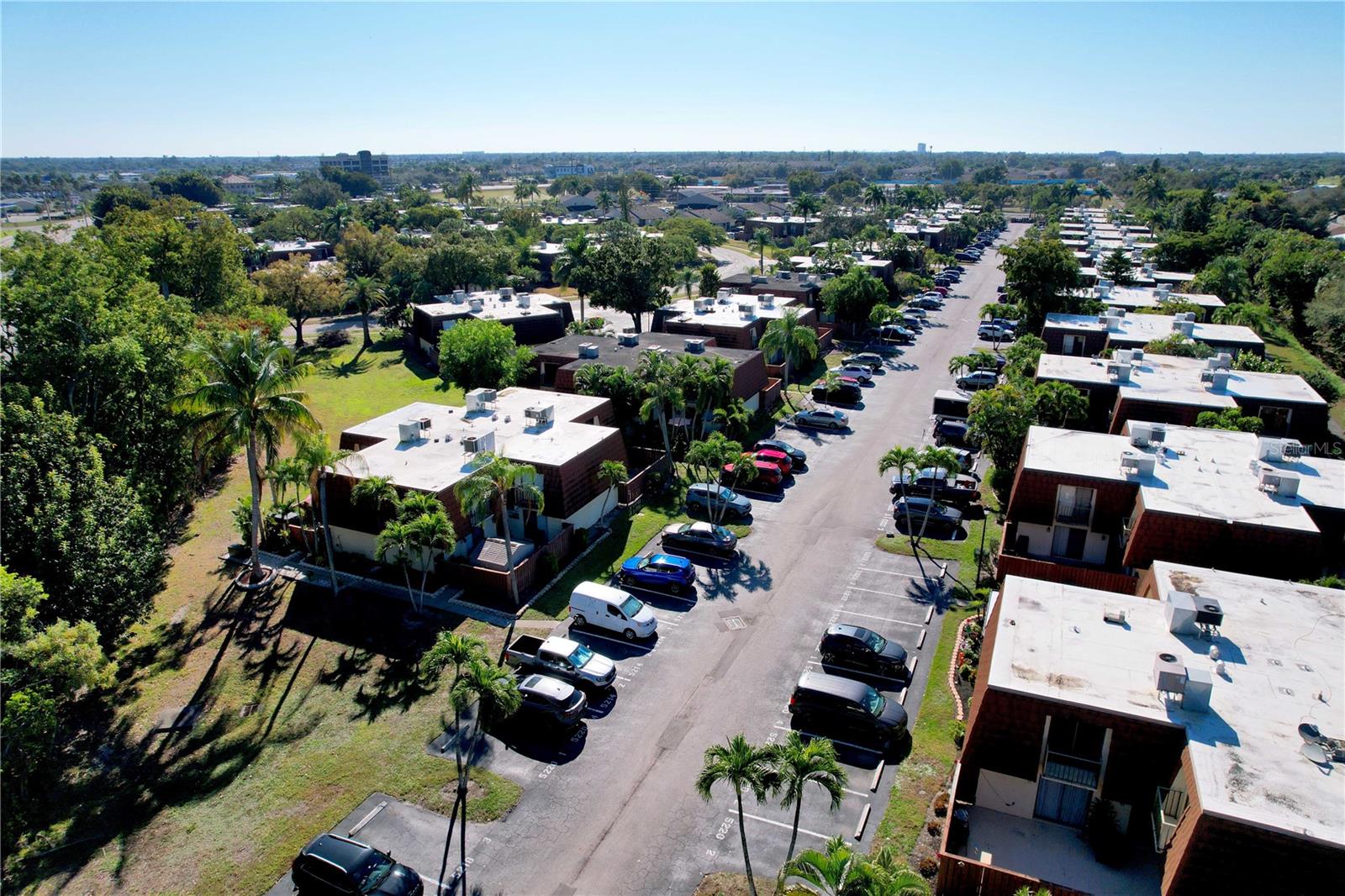 Image 28 of 30 For 5214 Cedarbend Drive 1