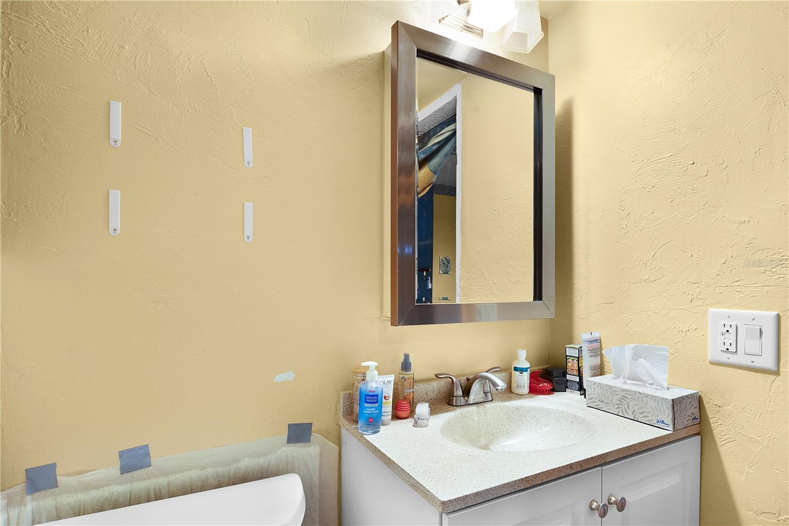 Image 5 of 30 For 5214 Cedarbend Drive 1