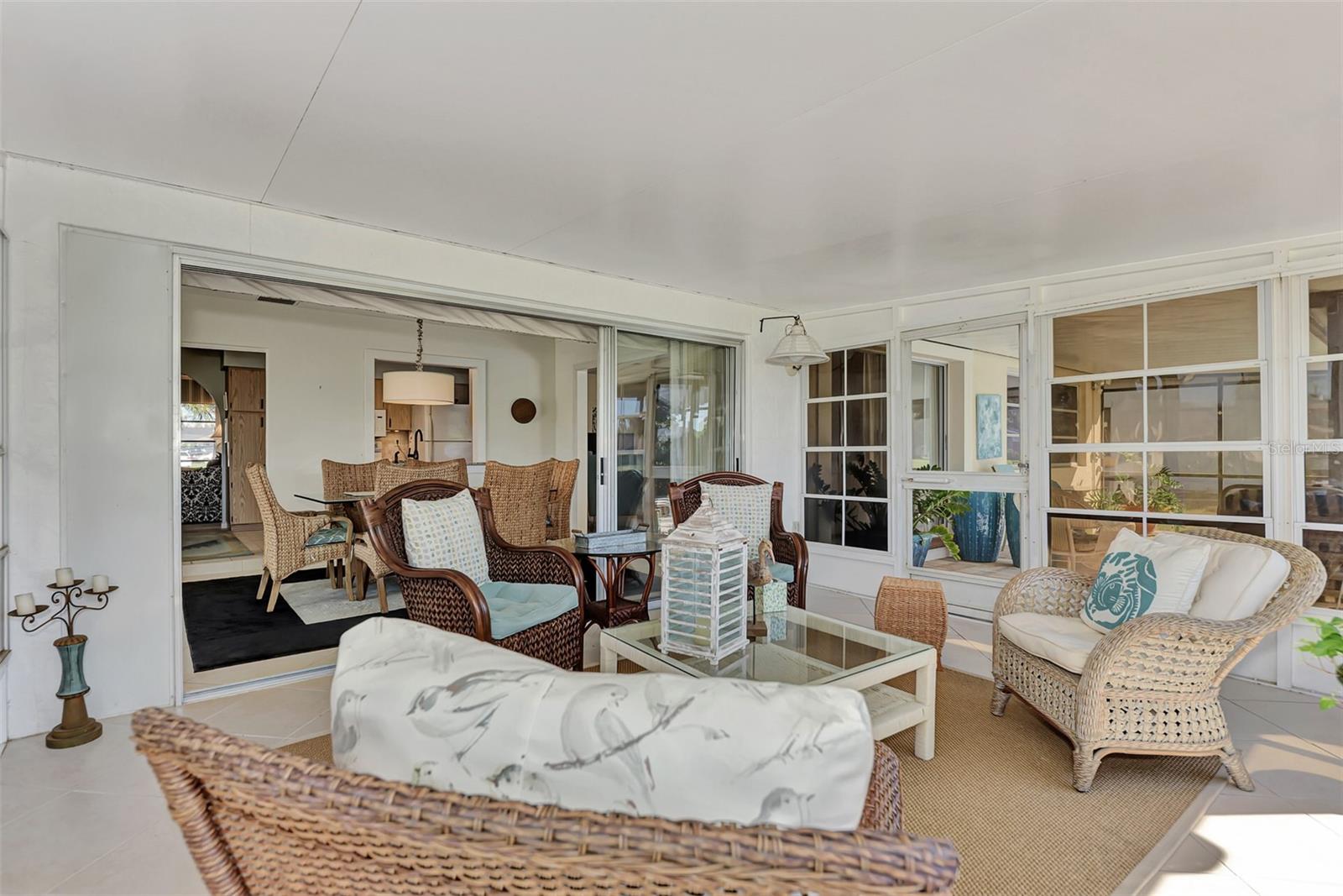 Listing photo id 30 for 2233 Yeoman Court