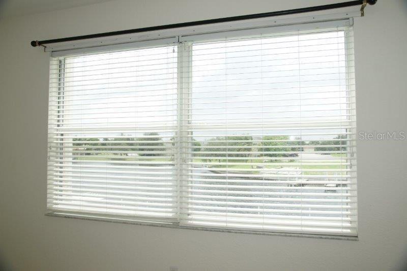 Image 15 of 27 For 268 Lewis Circle 121