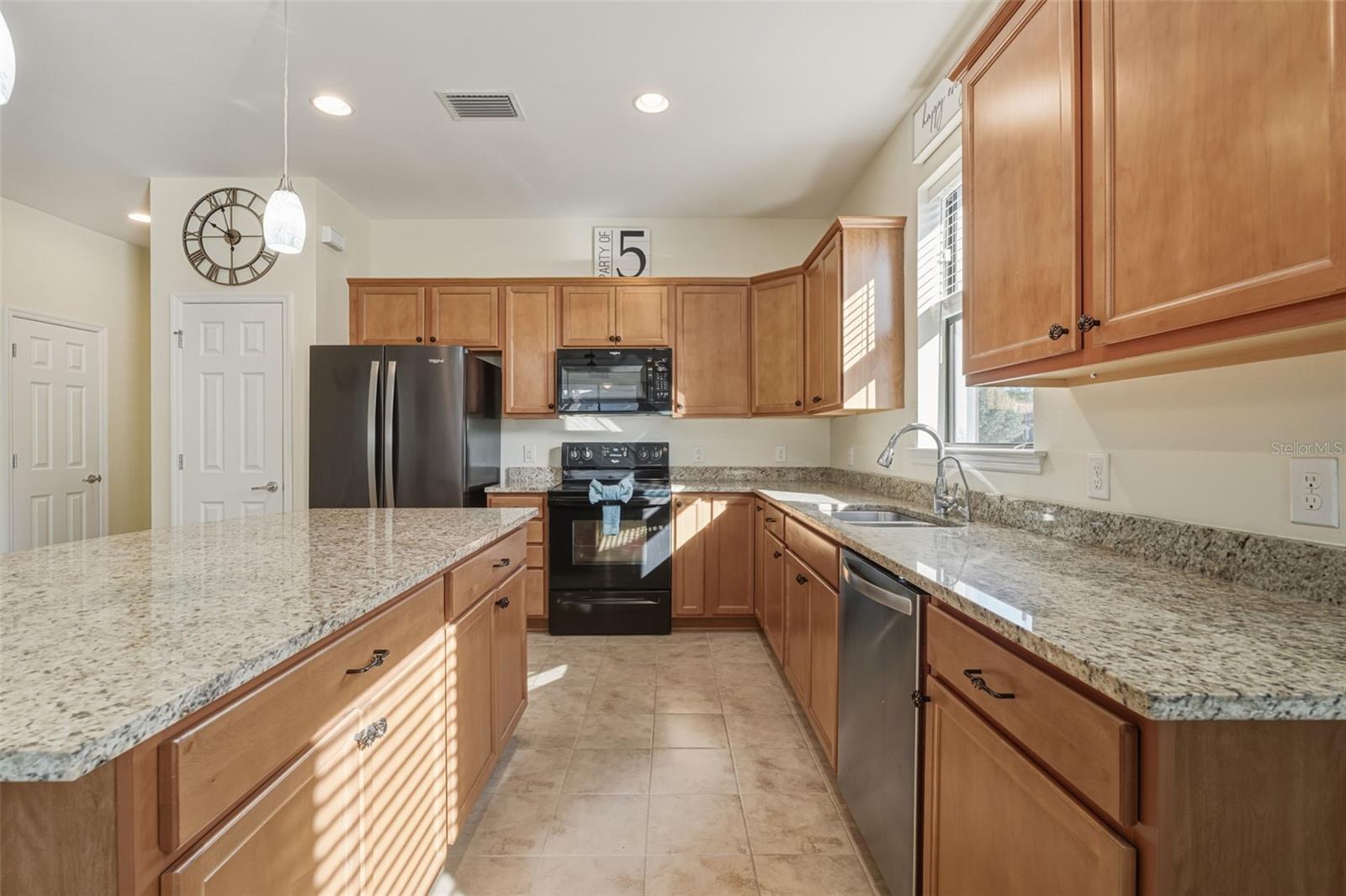 Image 14 of 48 For 2585 Running Oak Court