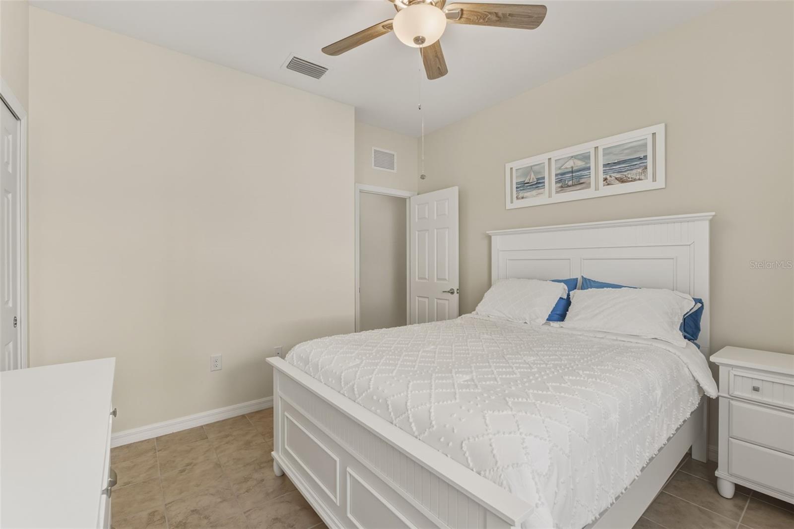 Image 33 of 48 For 2585 Running Oak Court