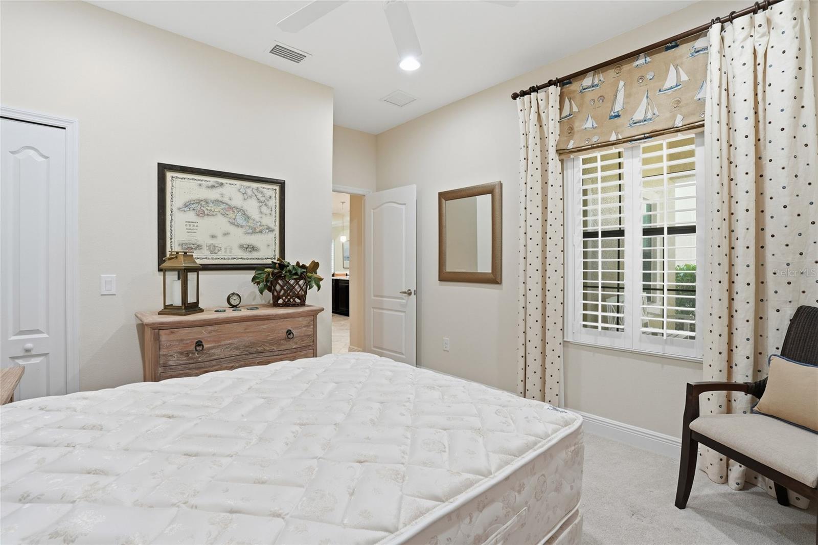 Image 20 of 28 For 21537 Cascina Drive