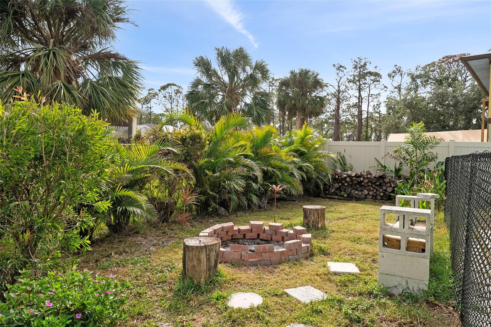 Image 50 of 62 For 1845 Edison Drive