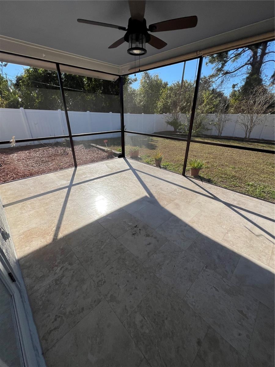 Image 14 of 17 For 456 Millport Street Nw