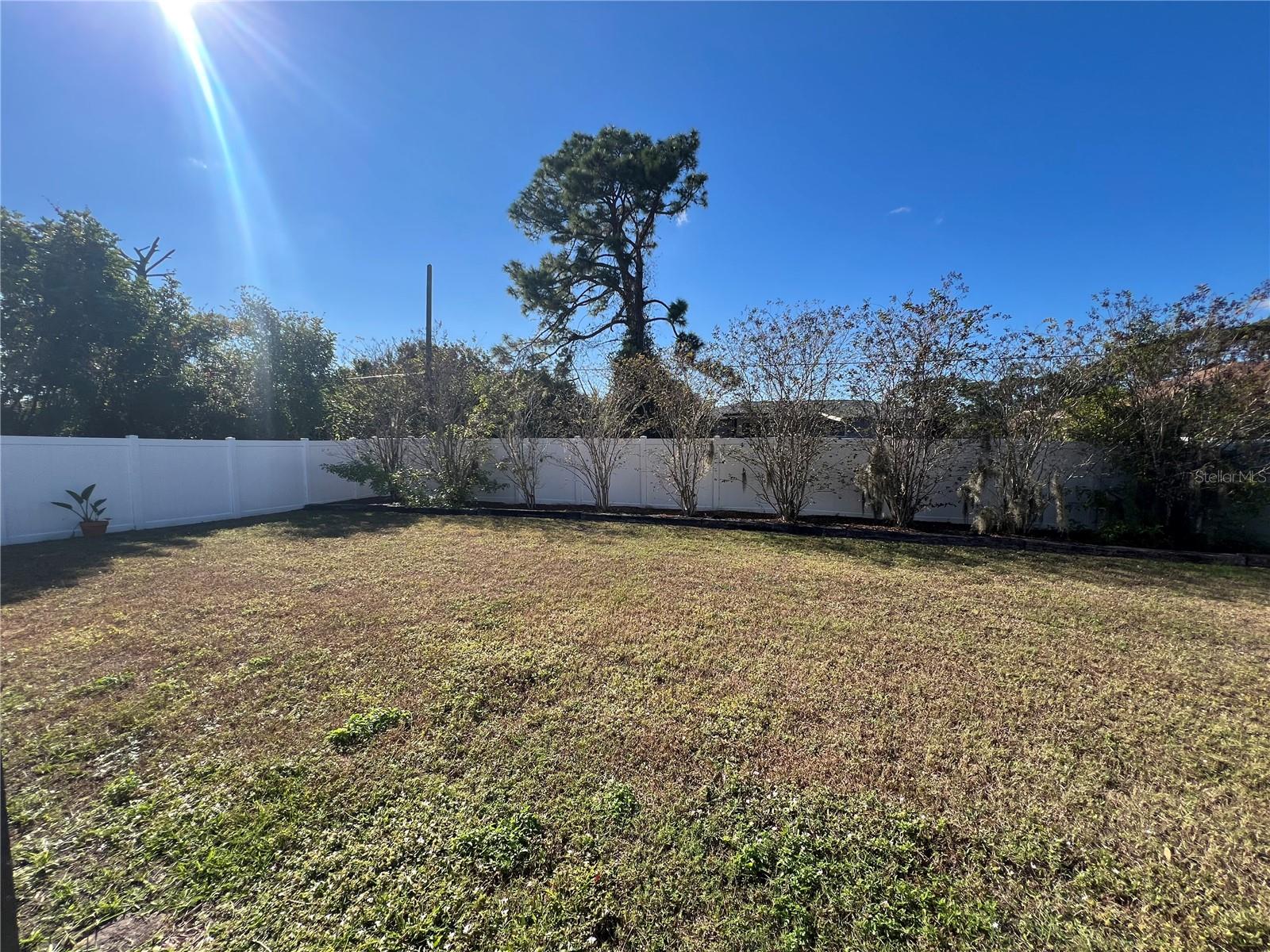 Image 16 of 17 For 456 Millport Street Nw