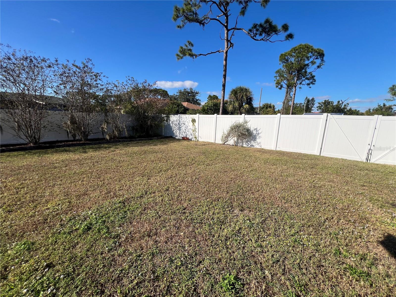 Image 17 of 17 For 456 Millport Street Nw