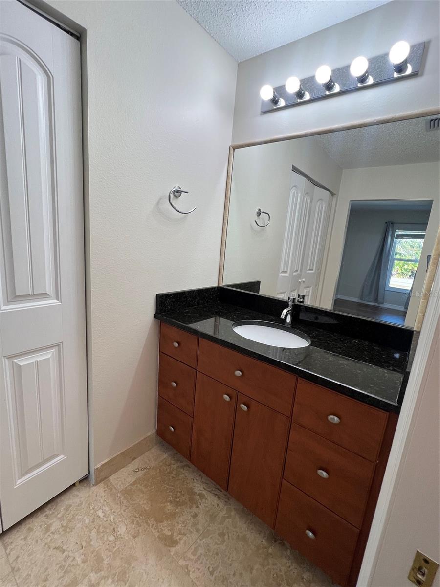 Image 8 of 17 For 456 Millport Street Nw