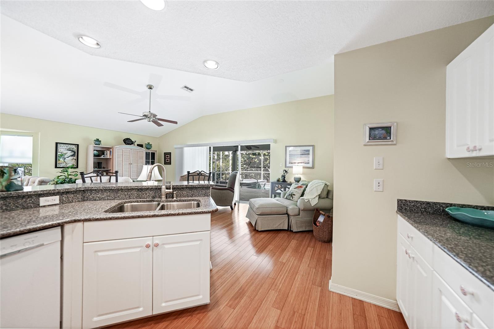 Image 10 of 44 For 425 Islamorada Boulevard