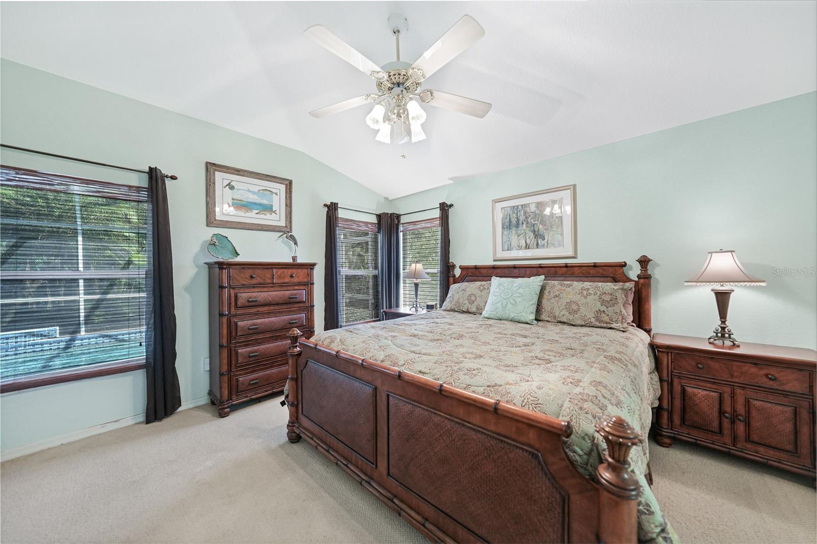 Image 13 of 44 For 425 Islamorada Boulevard