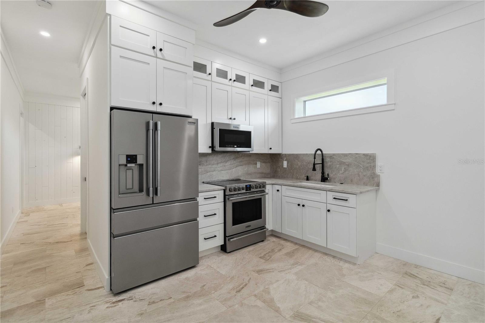 Image 53 of 93 For 2154 Azure Road