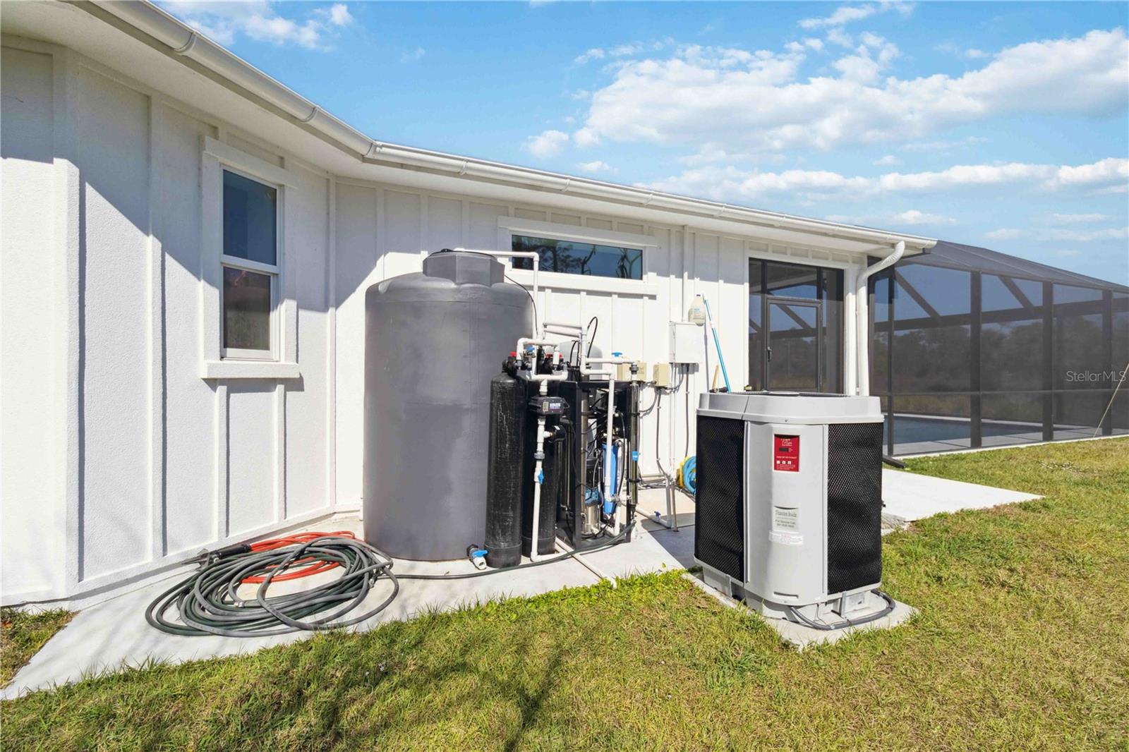 Image 60 of 93 For 2154 Azure Road