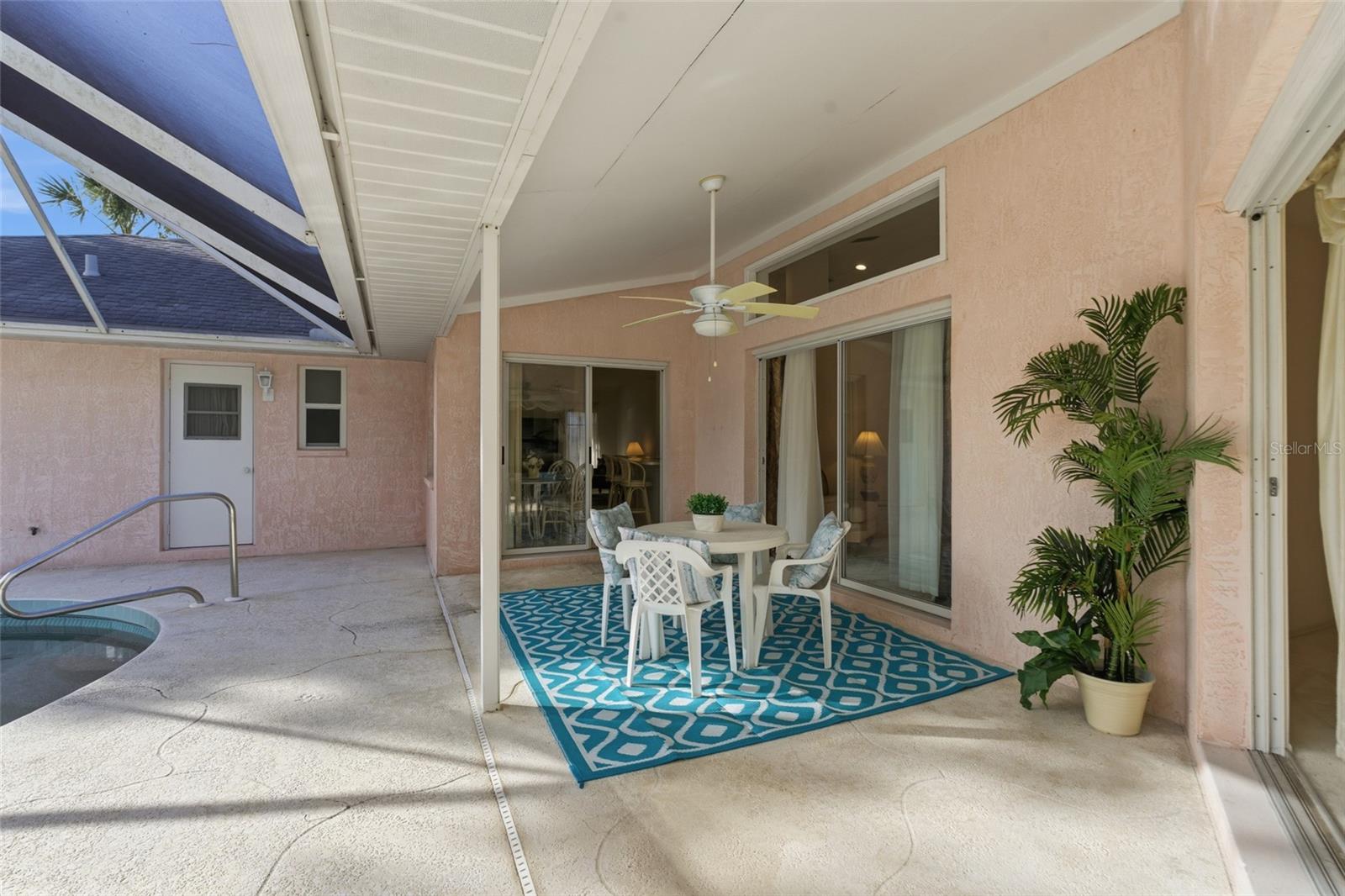 Image 32 of 39 For 4213 Persian Lane