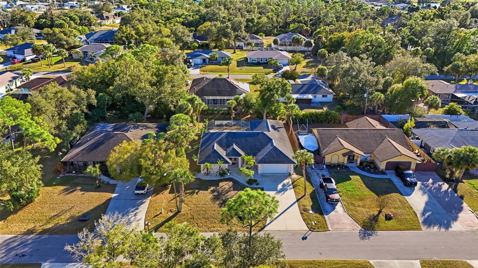 Image 8 of 39 For 4213 Persian Lane