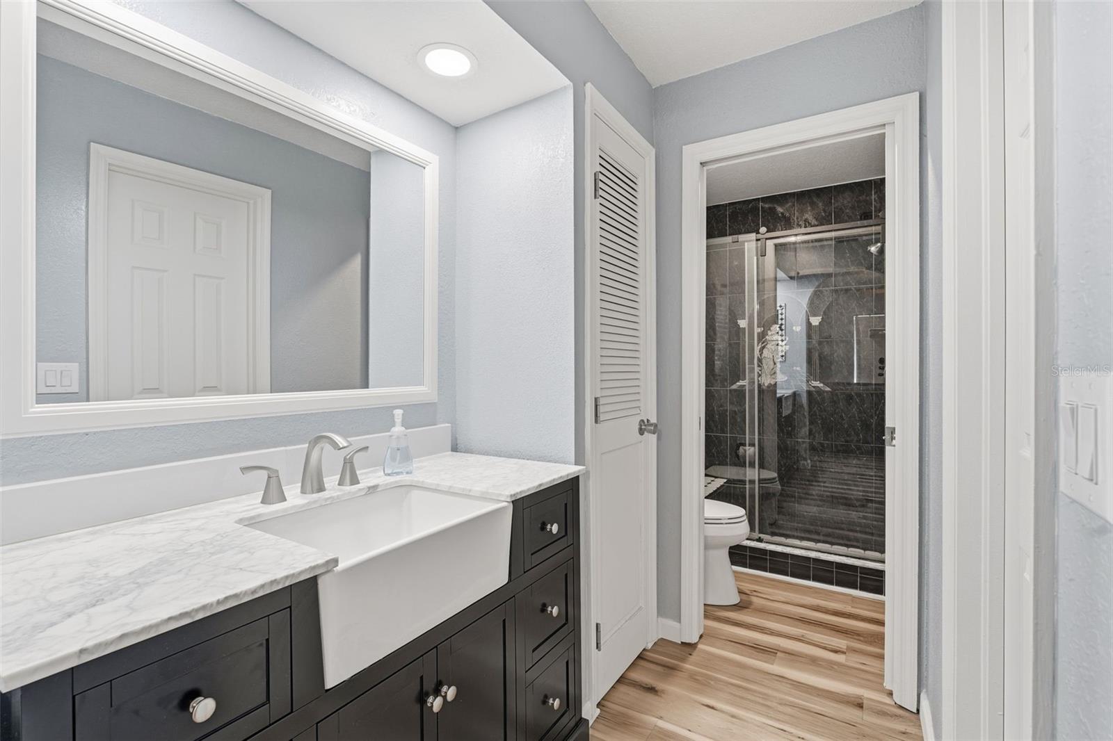 Image 16 of 34 For 520 Meridan Avenue Nw